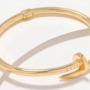 NWT Elegant Gold Nail Bangle Bracelet
